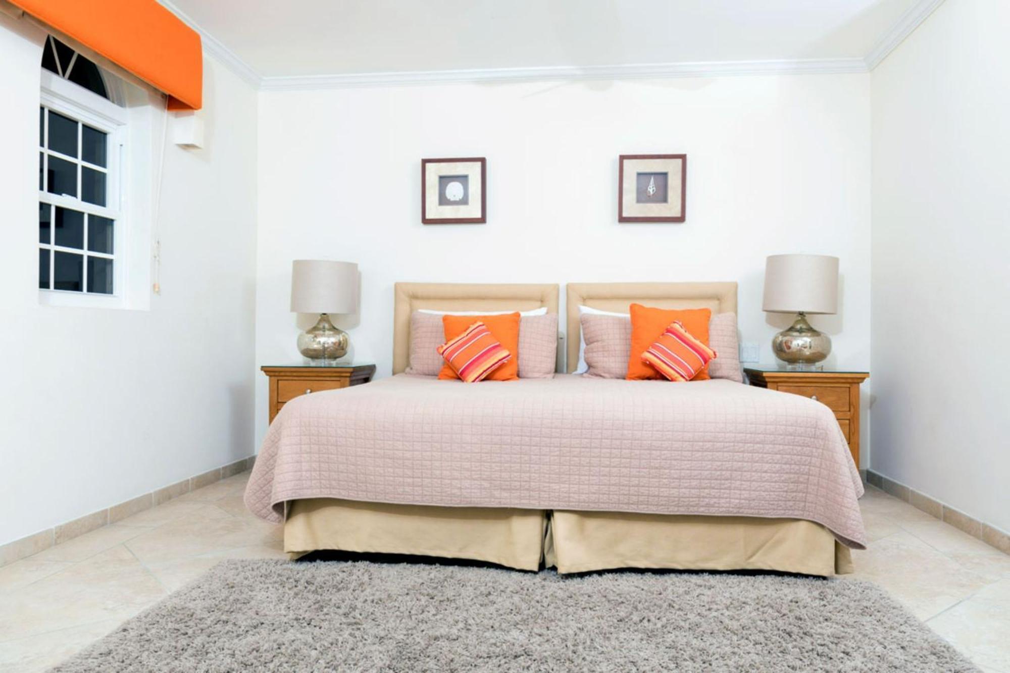 Sapphire Beach Condos Christ Church Chambre photo